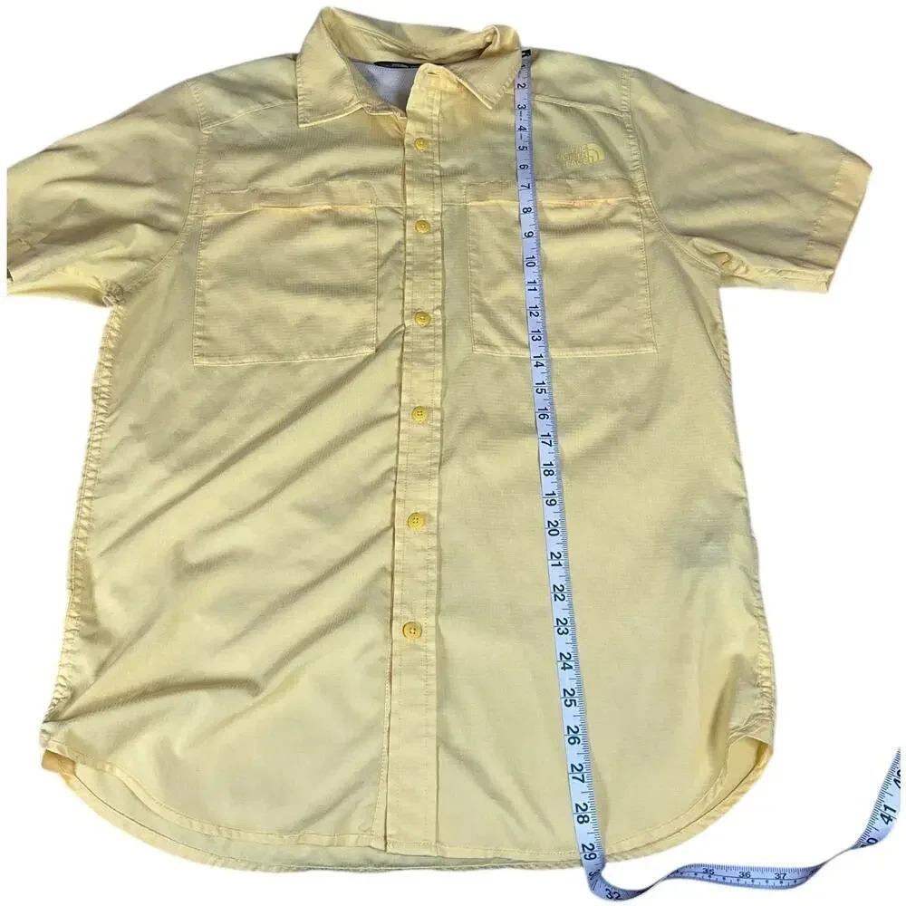 The North Face Yellow Ripstop Fishing Travel Short Sleeve Mens Shirt Size Medium